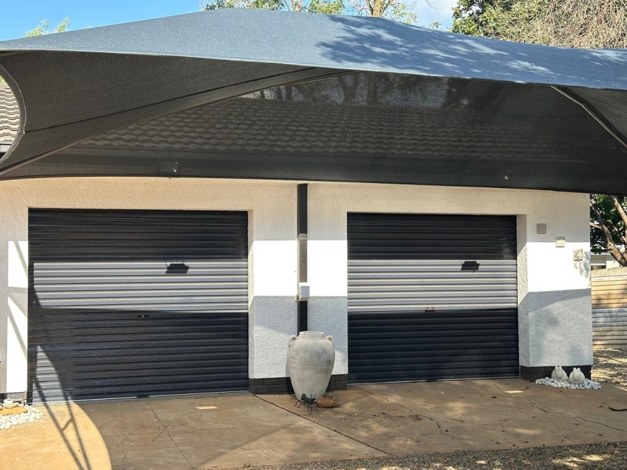 3 Bedroom Property for Sale in Wolmaransstad North West